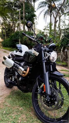 TRIUMPH BONNEVILLE SCRAMBLER 1200 X 